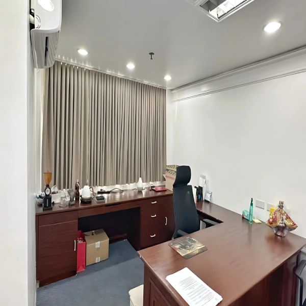 Luxury office curtains Dubai