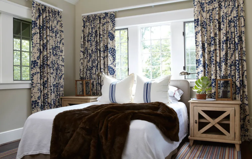 Modern Bedroom Curtains Dubai