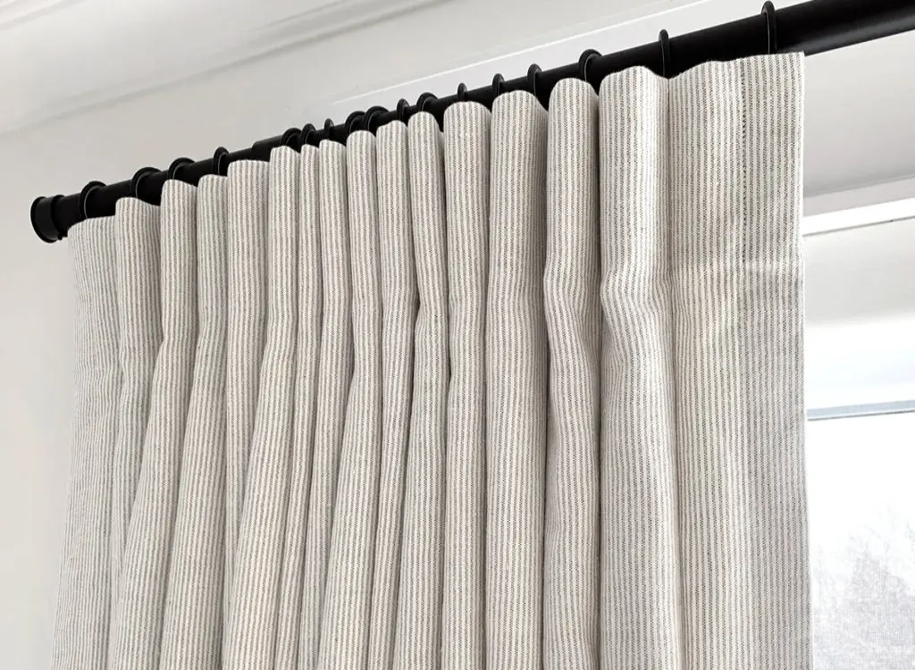 Made-to-measure pleat curtains Dubai